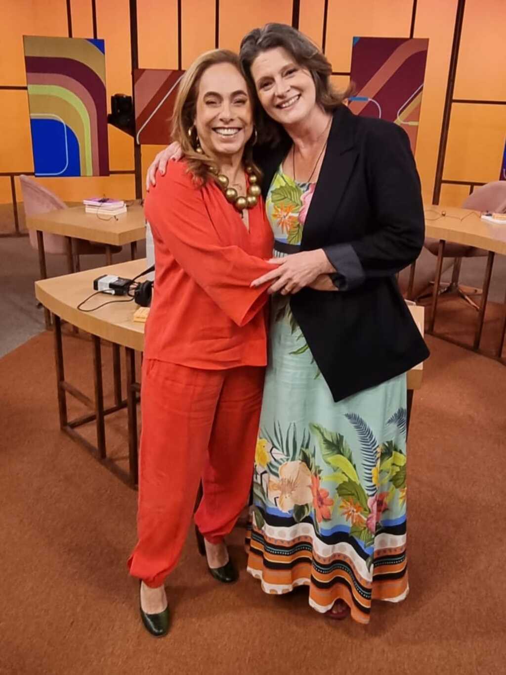 Produtora de Rio das Ostras participa do Sem Censura ao lado de Cissa Guimarães