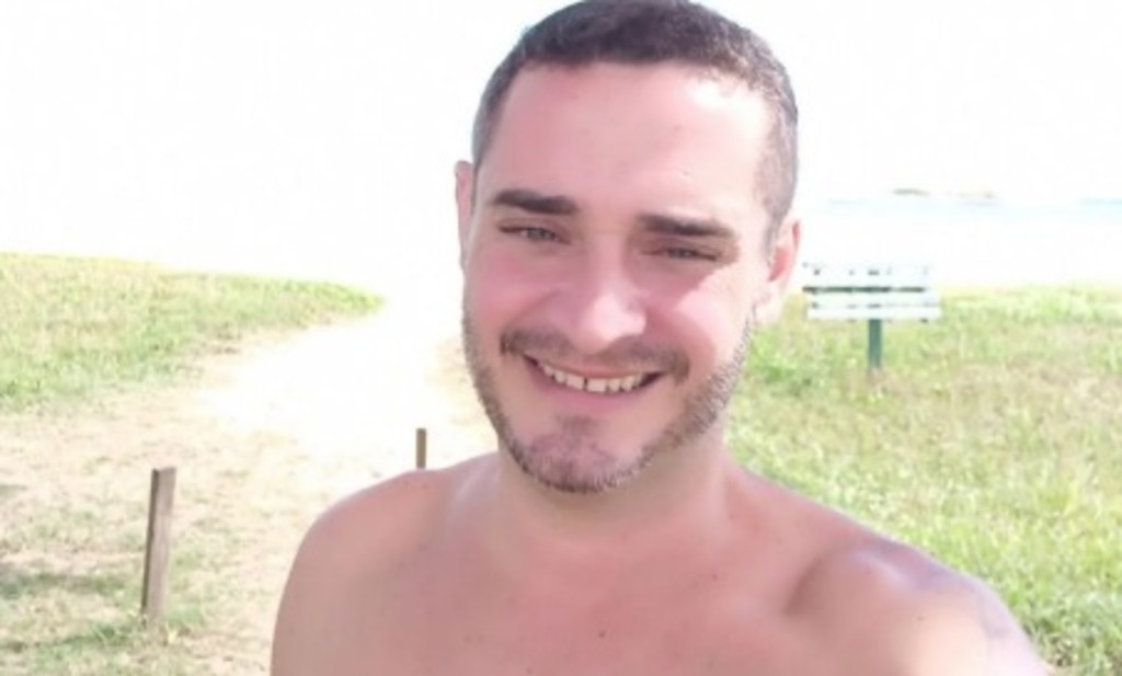 Homem morre esfaqueado durante briga em bar em Barra de São João; suspeito é preso