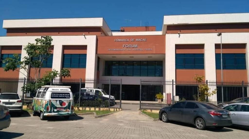 MPRJ obtém condenação de homem a 27 anos de prisão por feminicídio em Macaé