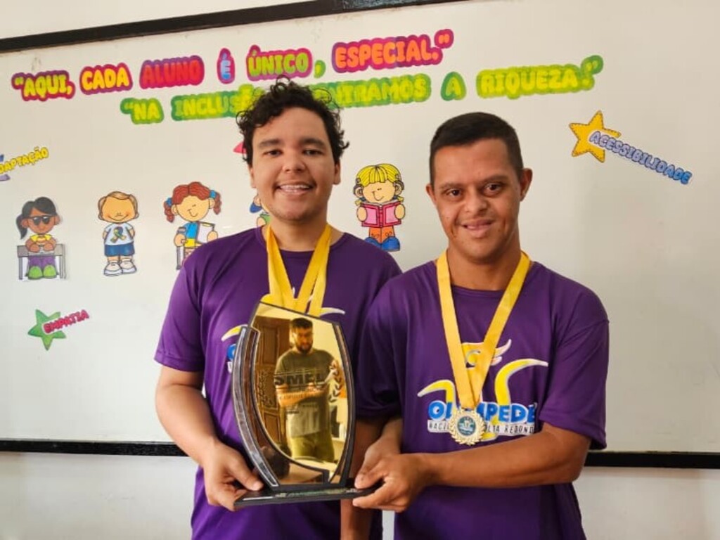 Alunos do CEMAEE participam de Olimpíada da Pessoa com Deficiência