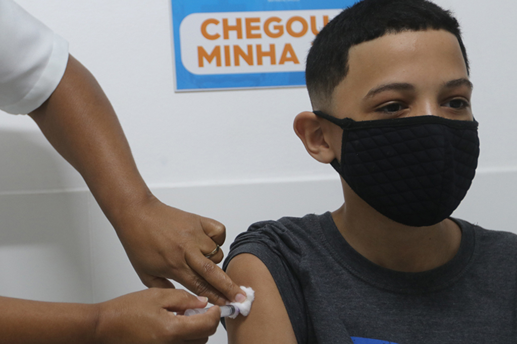 Vacinação contra HPV será realizada no Shopping Plaza Macaé neste sábado